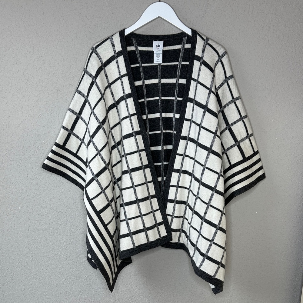 CAbi Women's Plaid Reversible Tower Wrap Shawl #3680 Size M/L Cotton‎ Blend Grey